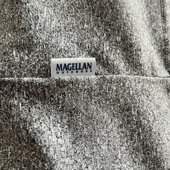 Men’s pullover long sleeve shirt. Magellan classic fit size XL - Picture 8 of 8